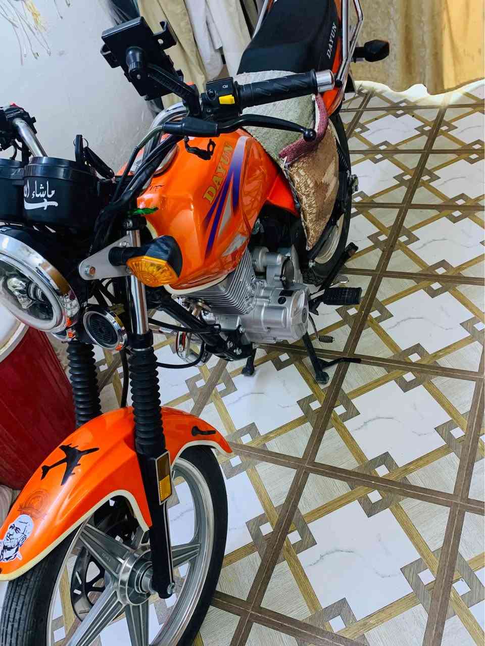 دراجه دايون عضم موديل 23 كفاله عام ✋مامفتوح بيه اي شي دراجه كامله مكمله مابيه اي نقص نضيفه كلش أوراق اصولي بسمي للبيع مكاني كربلاء حي العسكري *********** متواجد واتس ايضاً)) السعر 1600 وبيه كربلاء, العراق
