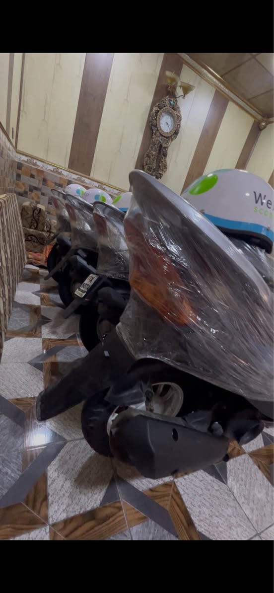 سلام عليكم دراجات ماكسات رمبه سعر ٨٥٠ مامفتوحات ولا تنقيص ولا تبخير خوذهن وياهن قباقتهن بصندوك كهربائيات عامه شغاله ما بيهن نقص برغي جيب فيتر وتعال افحص التعجبك كله بلاد ومختم مكاني. بصره تقاطع الكزيزه قرب محكمت الكزيزه رقم هــ/ *********** متواجد وتساب فقط منتواجد عل ما سنجر البصرة, العراق
