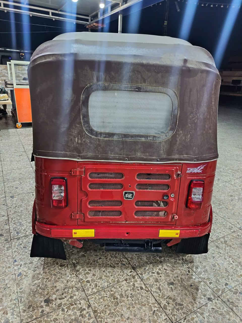 تكتك البيع نهايه 17 سعر 3750عنون زعفرانيه متواجد بلفيس اوخاص


**إذا كنت صاحب هذا الإعلان وتريد حذفه لأي سبب، رجاءا أرسل رسالة إلى الدعم الفني**