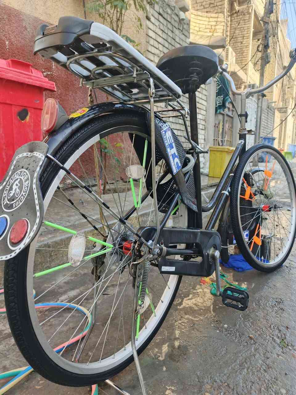 السلام عليكم باسكل لبيع بناتي مديل 2014حلو ونضيف سعره 100 بي مجالل عنوان بغداد بلديات رقمي ***********
