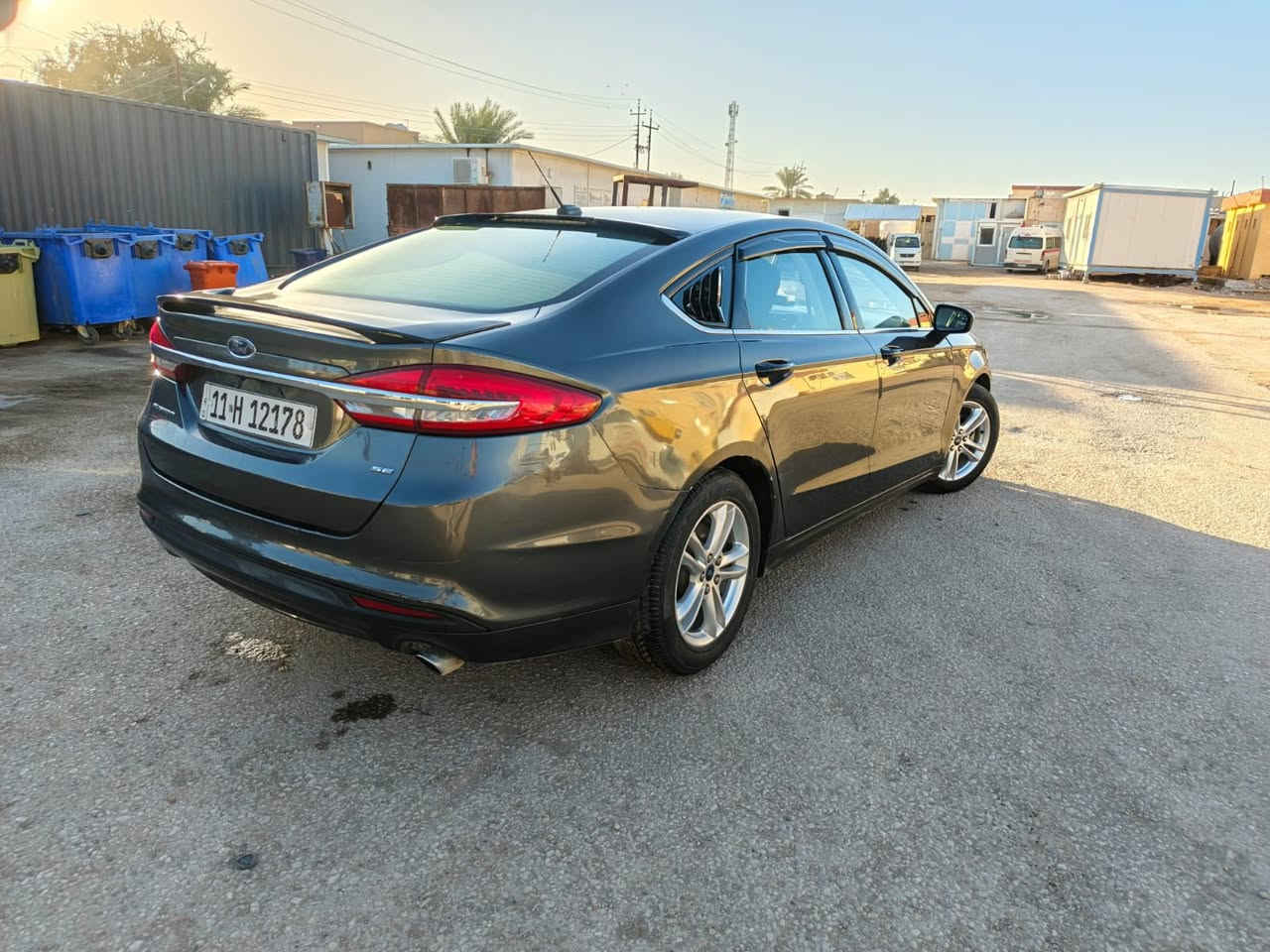 ((( مكلف بالنشر مكلف بالنشر )))

‏‎الـسـلام عـلـيـكـم ورحـمـة الـلـه وبـركـاتـه 

‏‎‏‎       ——— لـلـبـيع  ———

فورد فيوچن.    — Ford Fusion

‏‎‏‎وراد أمريكي.     —  بدون ايرباك 

‏‎‏‎الموديل           — 2017 

حجم المكينه.  — V4/2500

‏‎‏‎اللون               — نفطي   

‏‎المسافه المقطوعه — 118000 الف 
‏‎
حالة  السياره.    — صبغ جاملغات خلفيه  -ربع الباب  

((((صور الحادث والسونار داخل المنشور )))

‏‎‏‎المواصفات 
بصمة تشغيل - 
بگ لايت LED-
شاشه اندرويد - 
گير ماوس - 
كرسي السايق والراكب بحركة كهربائية - 
هاندبريك بصمه - 
‏‎‏‎-تحكم ستيرن جهتين 
‏‎‏‎-تحديد سرعه 
‏‎‏‎-مانع انزلاق 
‏‎ - هاندربك بصمه
كامره خلفيه -  
‏‎‏‎باقي المواصفات المعروفه 

السعر            — 126$ بيها مجال  

‏‎‏‎رقم السياره    — بغداد الدولي   

‏‎‏‎موقع  السياره — الانبار / القائم  

للاستفسار.     — ‪0780 249 6960‬
