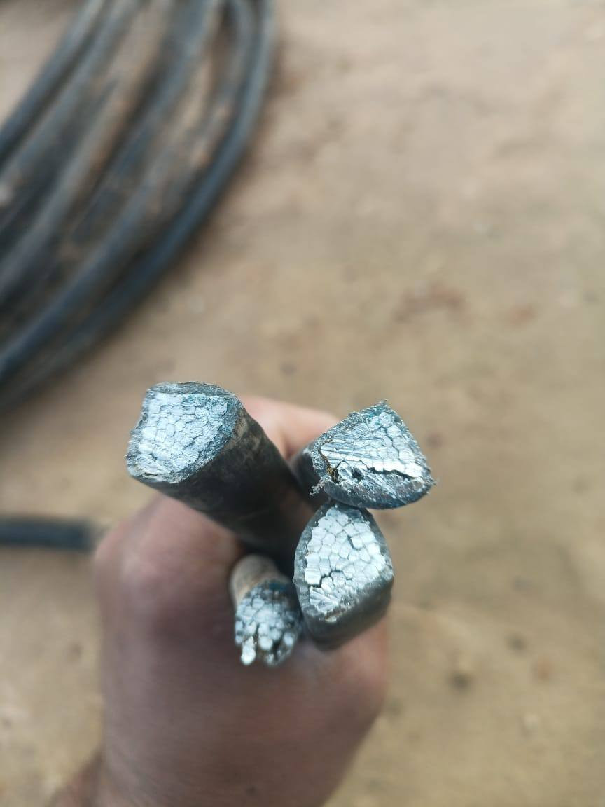 كيبل محوري اكثر من 50متر سعر المتر ب 4 مكاني تكريت


**إذا كنت صاحب هذا الإعلان وتريد حذفه لأي سبب، رجاءا أرسل رسالة إلى الدعم الفني**