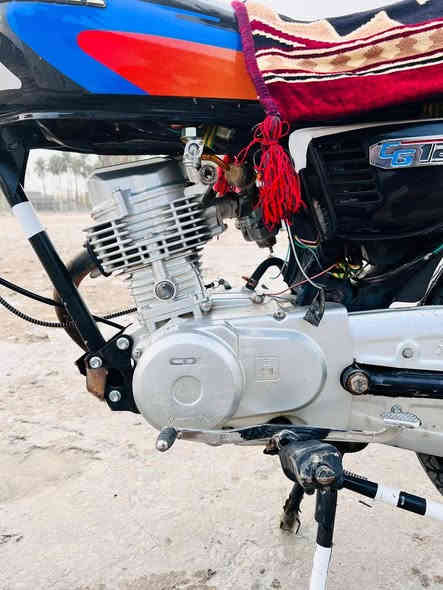 سلام عليكم دراجه نامه اصلي للبيع محرك ٢٥ تعمير  رقمي***********
