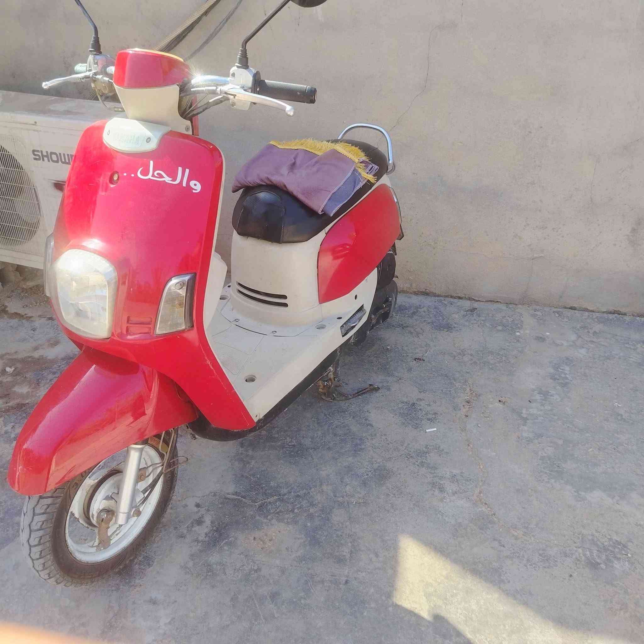 سلام عليكم بوليس للبيع الدراجه كلشي ما ناقصه الدراجه تخبل كفرات بلاد مصبوغه نفس لونه فقط للجماليه مكينه ناعمه الدراجه حلوه ونضيفه كهربائيات شغاله مكاني كربلاء الحسينيه كنطره البيضاء السعر 650 وبيه مجال هاذه رقمي ***********
