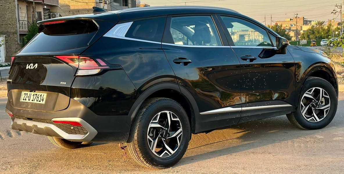 🔥185🔥 ورقة
2023 KIA SPORTAGE, EX

✌🏻الضرر فقط جاملغ   و كما موضح بالمنشور   

‏✨ مميزات السيارة:
‏
‏محرك اقتصادي و أداء قوي 2500 
متصل بناقل حركة من 8 سرعات
  ‏
بصمة تشغيل و دخول

‏ناقل حركة اوتماتيك
‏
‏شاشة وسطية  حجم كبير مع كاميرا رجوع
‏
‏تصميم  داخلي أنيق ومريح جلد 
‏
رادار جانبي وتنبه عند الخروج عن المسار 

‏مواصفات عالية الجودة من شركة كيا العالمية

رقم إربيل باسم تريد وكالة تريد تحويل اي وقت‏


**إذا كنت صاحب هذا الإعلان وتريد حذفه لأي سبب، رجاءا أرسل رسالة إلى الدعم الفني**