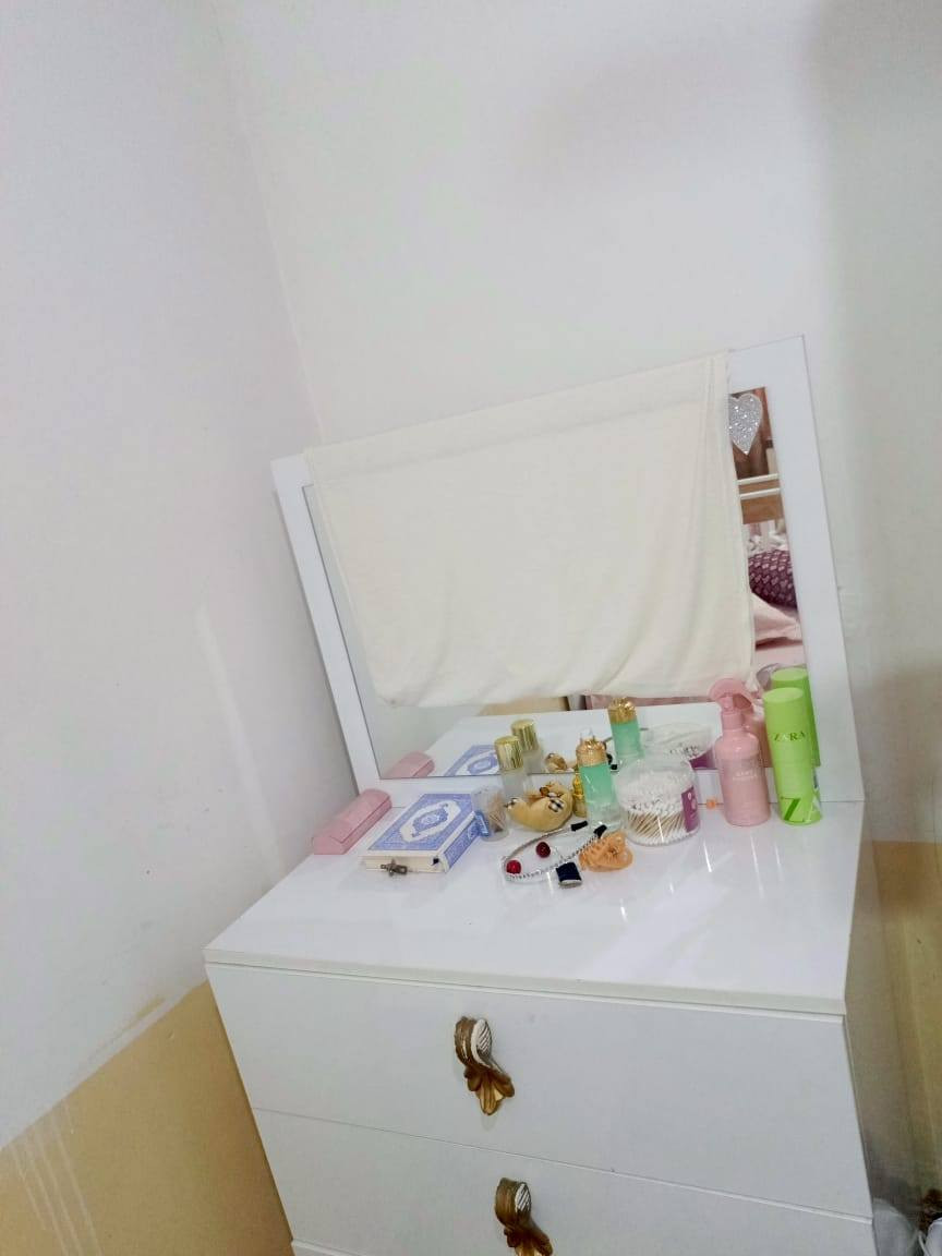 غرفه نوم ٥ قطع اخووو جديد نضافه ٩٥٪ كلش نضيفه
مزاد مهدي خانقيني

خانقين محطه خلف مركز شرطه ازادي

***********
