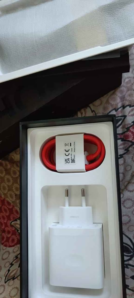 موبايل وان بلاص ذاكره 128رام8+8اصلي مستعمل قليل لزكه شركه بشاشه بعدها وياشاحنه اصلي شركه 80وات يعني بس شاحنه يسوا 40الف ومع كفرشفاف بلادي واير شحن جهاز بدون شخط بدون عيب نضافه ميه بل ميه شي كلش حلواصلي وزن ثكيل ومواصفات حلو سعر250الف كركوك, العراق


**إذا كنت صاحب هذا الإعلان وتريد حذفه لأي سبب، رجاءا أرسل رسالة إلى الدعم الفني**