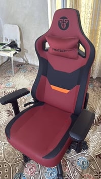 كرسي جيمينغ • شاشة AOC ٢٧ • لوغيتك G Pro X سوبرلايت