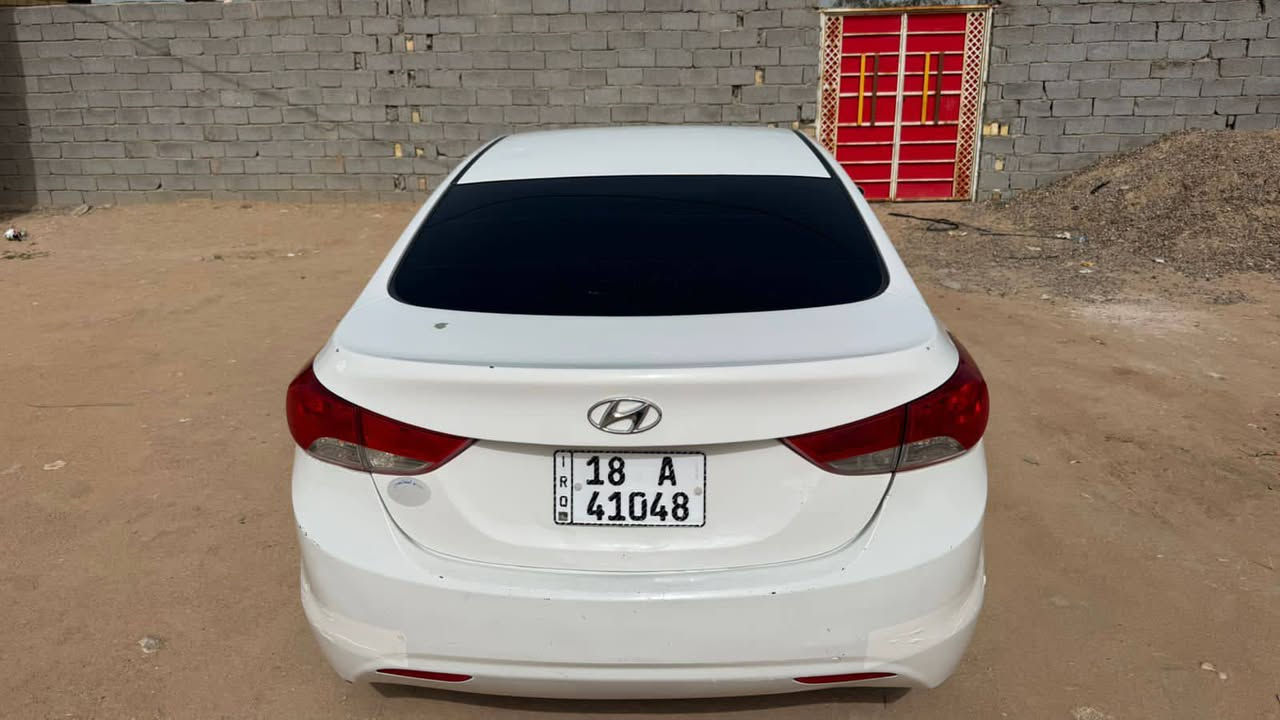 النترا للبيع موديل 14 خليجي رقم بابل نكيليزي بسمي محرك 1800 جديد سياره ونضيفه ج حداديه 
غرفه جديده فول عدا البصمه سياره بيه فقط بنيد قطعه وحده سعر 113 وشراي يتصل


**إذا كنت صاحب هذا الإعلان وتريد حذفه لأي سبب، رجاءا أرسل رسالة إلى الدعم الفني**