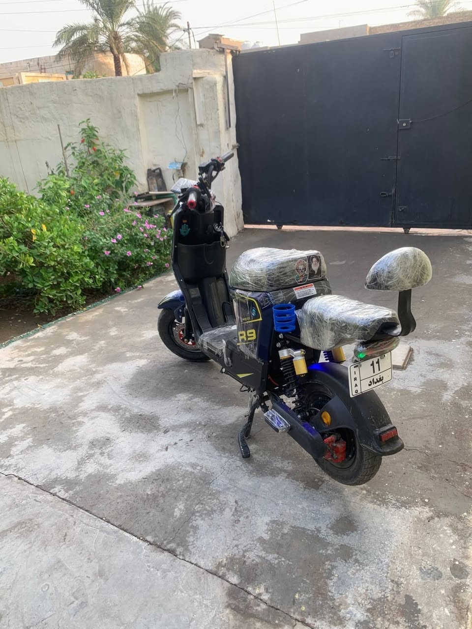 (سلام عليكم ) دراجه شحن R9 2025 
1- ملف 2000واط 
2- لد زنون عالي ناصي 
3- شركه ويلي 
4- أربع 4 سرع او نمر 
5- اشاير يمنه يسرى ودبل إشاره 
6- بيها بك R 
7- 5 بطاريات
8- سرعتها (109) الحقيقي (70) تقريبا 
 
العنوان بغداد المدائن (***********)  واتساب

*********** اتصل 

السعر (425) الف وبيها مجال الطيبين
