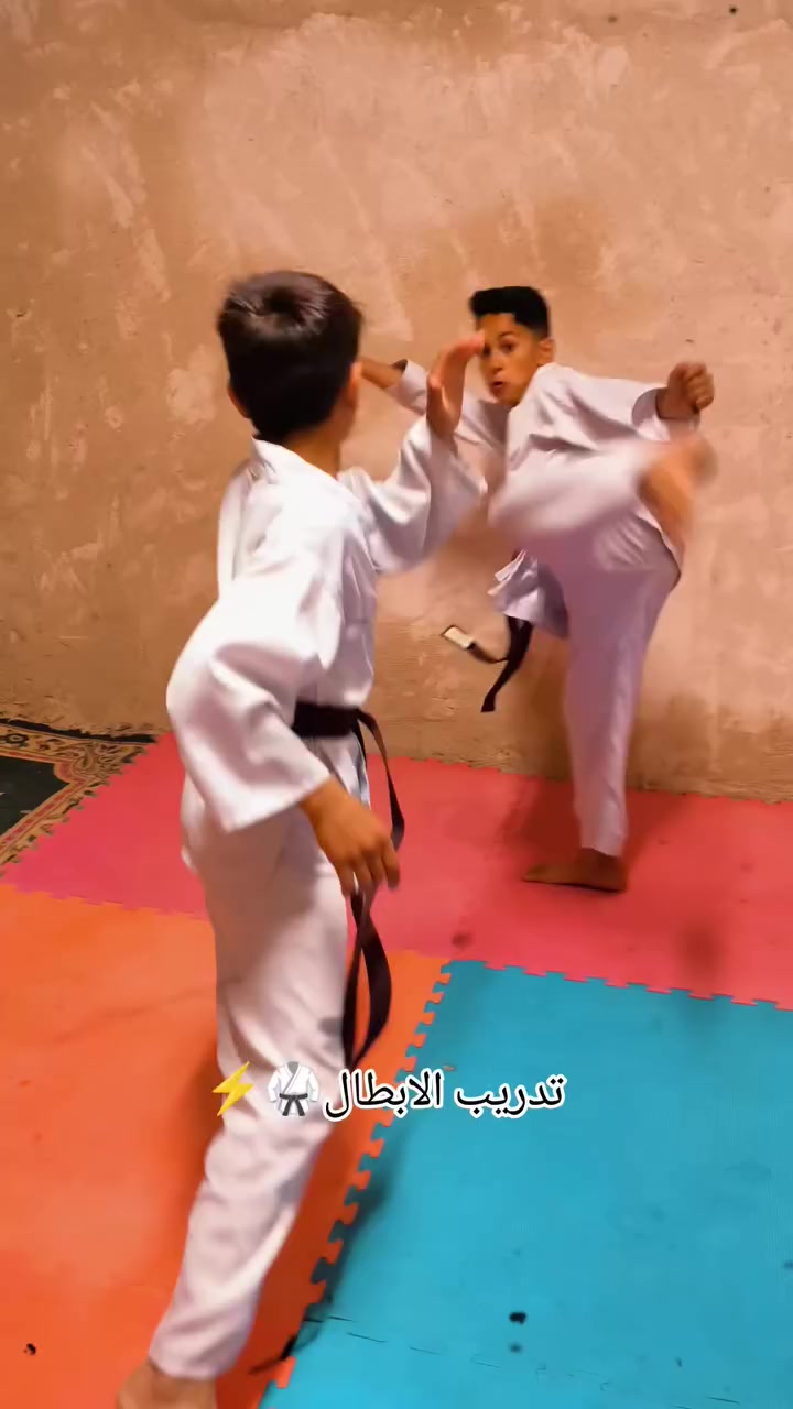 ✅ بسم الله وعلى بركة الله
نعلن عن انتقال تدريباتنا إلى مكاننا القديم
📍 بداية شارع عشرين – خلف دائرة الكهرباء
أيام التدريب: الخميس – الجمعة – السبت
للاستفسار والتسجيل:
📞 ***********
أهلاً وسهلاً بجميع الأبطال 💪🥋
✅ التسجيل مفتوح_انضمو إلى العائلة الأكبر🥋🫂💥🎖️
