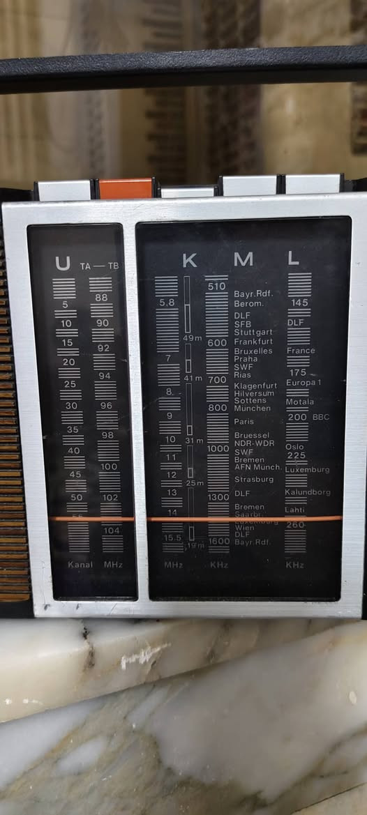للبيع سعر 70.  هاتف ***********
