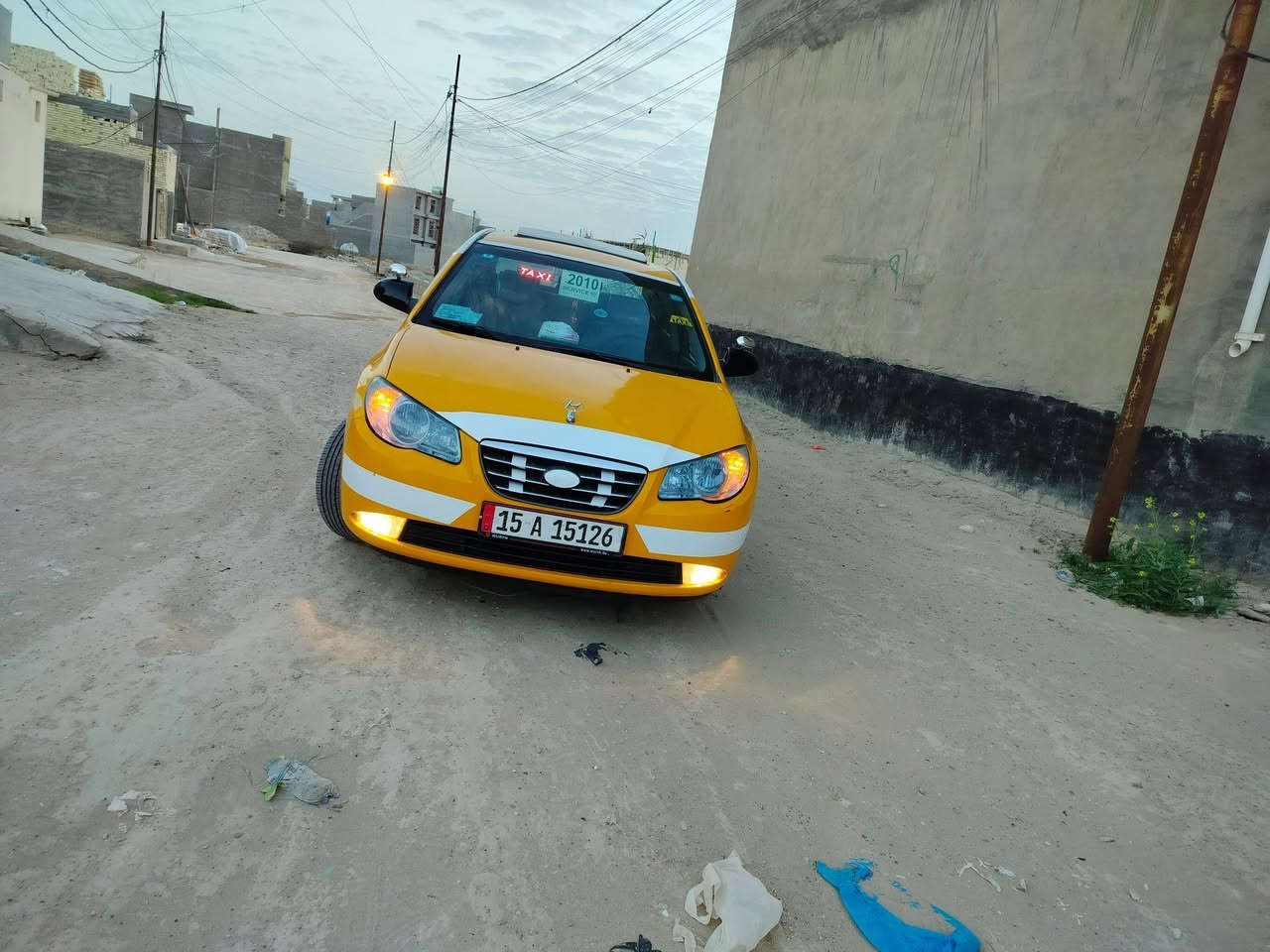 للبيع أو مراوس بخصوصي الانتره 
موديل 2009محرك 2000 وارد كوري
تدفيه تبريد شغال سياره ضربتها بجاملغ المامي 
عكس السايق وبيها طخه خفيفه بركم جاملغ الثاني 
سياره بسمي ماتصرف عليها شي السعر 88وبيها مجال
للطيبين مكاني فلوجه 
***********
***********
