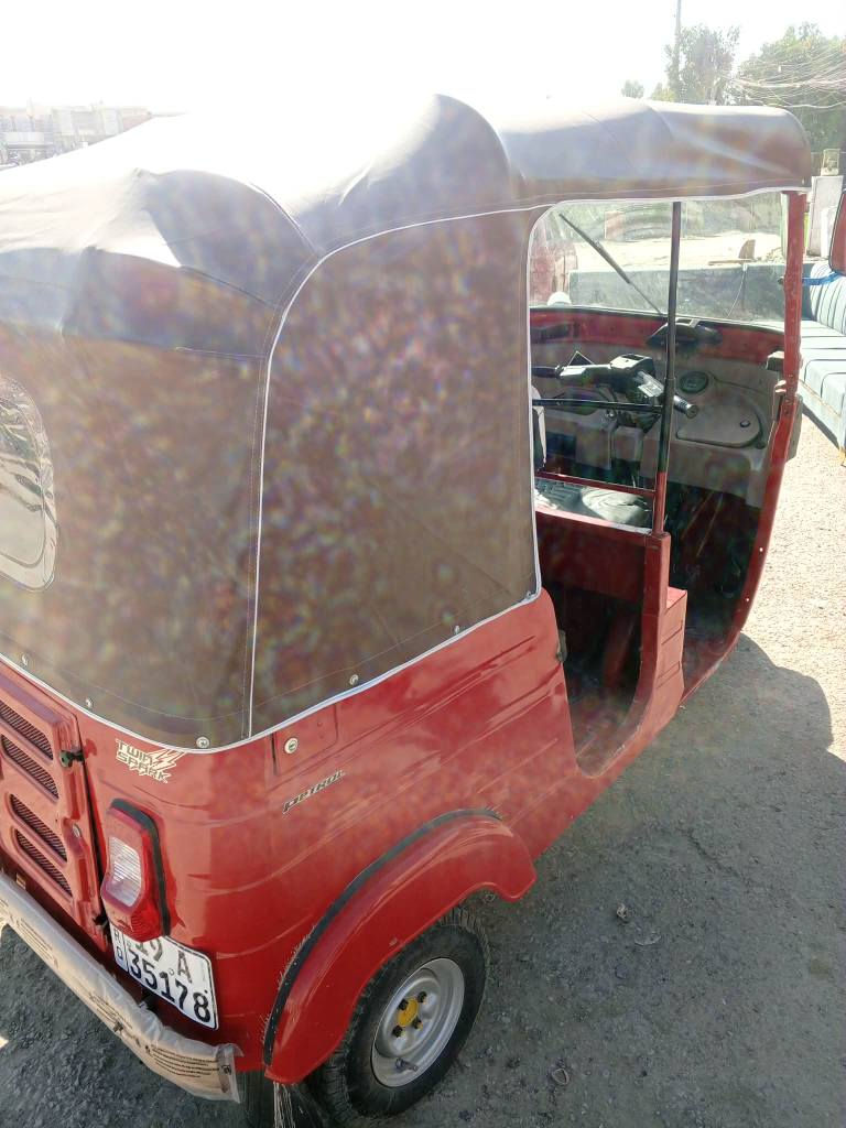 تكتك موديل 18 محرك مكفول من التنقيص والتبخير
تكتك معمرة تعمير كامل مابيها اي نقص سعرها 5.250 مليون وبيها مجال بسيط مكاني الشعب شارع الصحة
رقمي ‏‪***********‬‏
