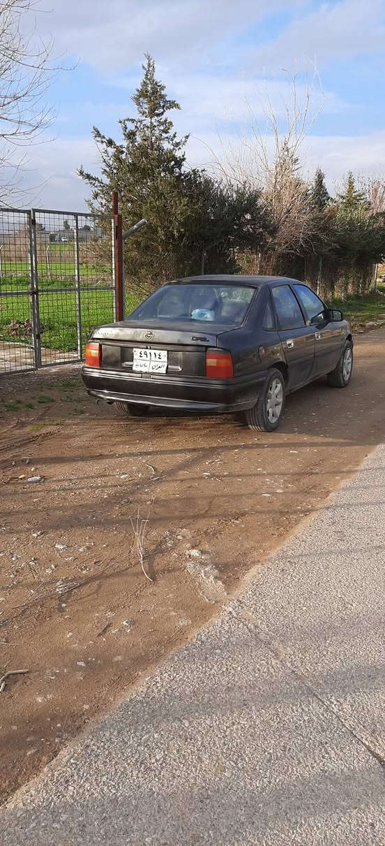 بەناوی خودا ئەم ڤیکترایە لۆ فرۆشتن مودیل 92گیرو مەکینە بە شەرت دەعمی قورسی وخایسی نیە abs مەکینە 18 سلایتە قوفل مەرکەزیە ژینگەی پیشوی دراوە سەنەوی بەسەر چوە  نرخی 33وەرقەو معامە گۆرینەوەش دەکەین بە ئاڤانتی . شوین کویە ژم ***********.... ***********فایبەرو وەتسئاب كويسينجاك, أربيل
