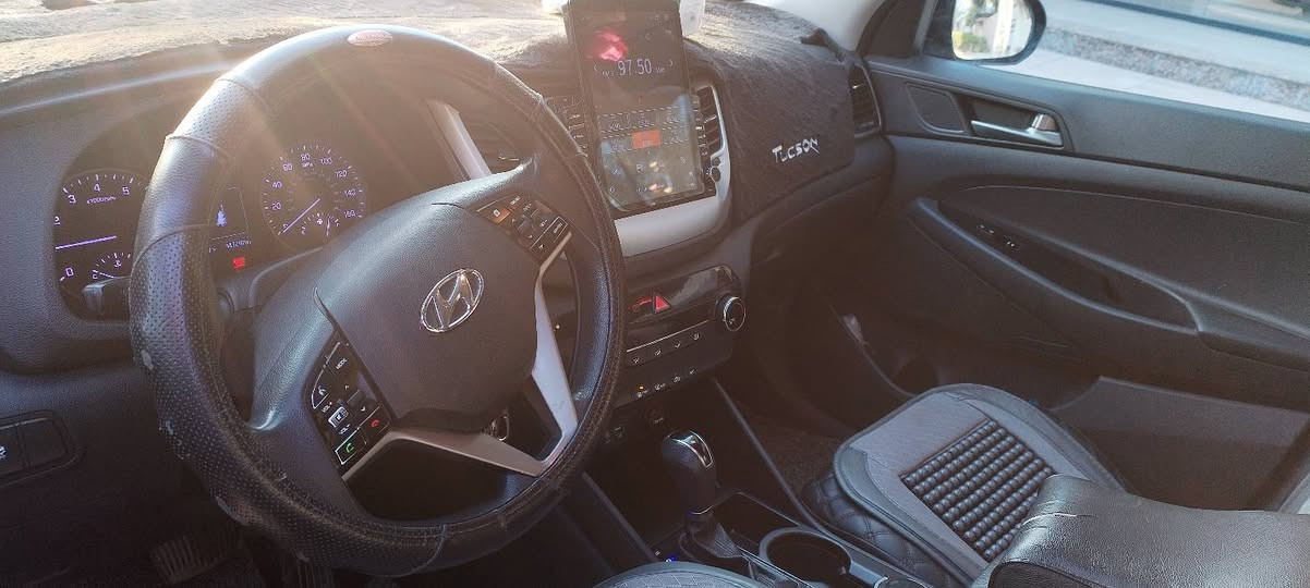 توكسون ٢٠١٧ محرك جي دي اي  ٢٠مواصفات نص فول ضرور راس البوند بأسمي  كاربون بانزين السعر 163
*********** متواجد موصل
