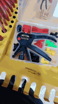 مسدس مع طرار فقط ١٥ الف
لطلب ***********
***********
توصيل لكافة محافظات العراق
