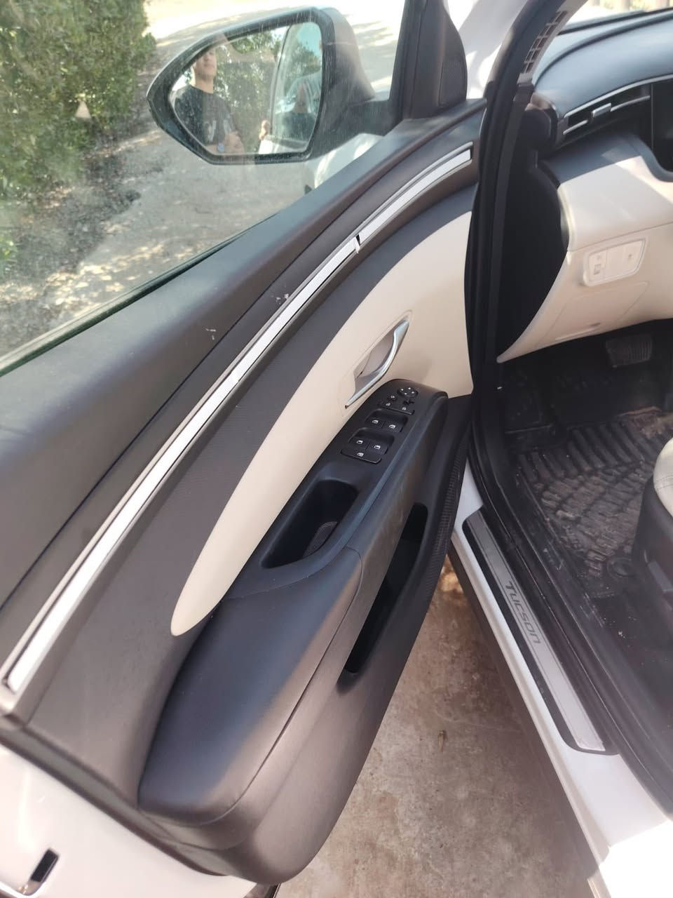 السلام عليكم توسان 2024 
فول مواصفات 
رقم بغداد 
مكان واسط صويرة 
 ***********بيه واتساب
