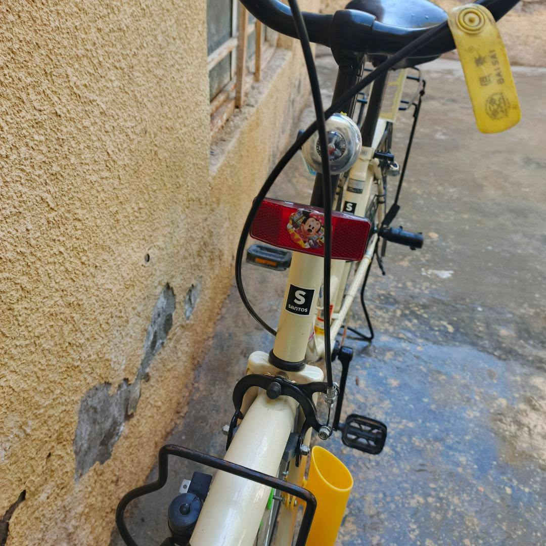 السلام عليكم الباسكل اللبيع موديل 22 نضيف ج160 وبي مجال مجال نهاية 150 رقم   ***********
