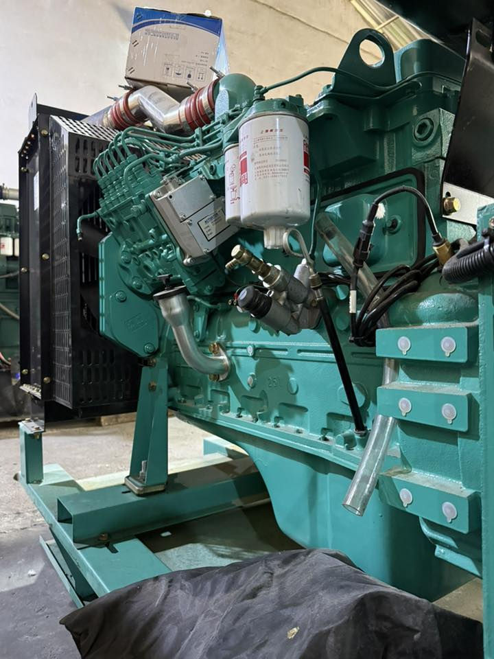 كمنز 102جويتر انتركلر بمب كهرابى دبل رديتركيفى150بيه خراض اعتاد شركه سلف داينموفلترماز دهن قايش مال مروحه كل خراض اعتياد ***********  *********** توصيل موجد كل عراق
