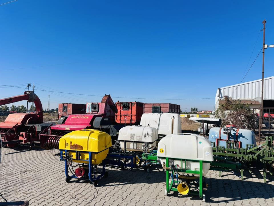 البيع مكان كركوك فلكت تكريت معرض عدنان ***********
