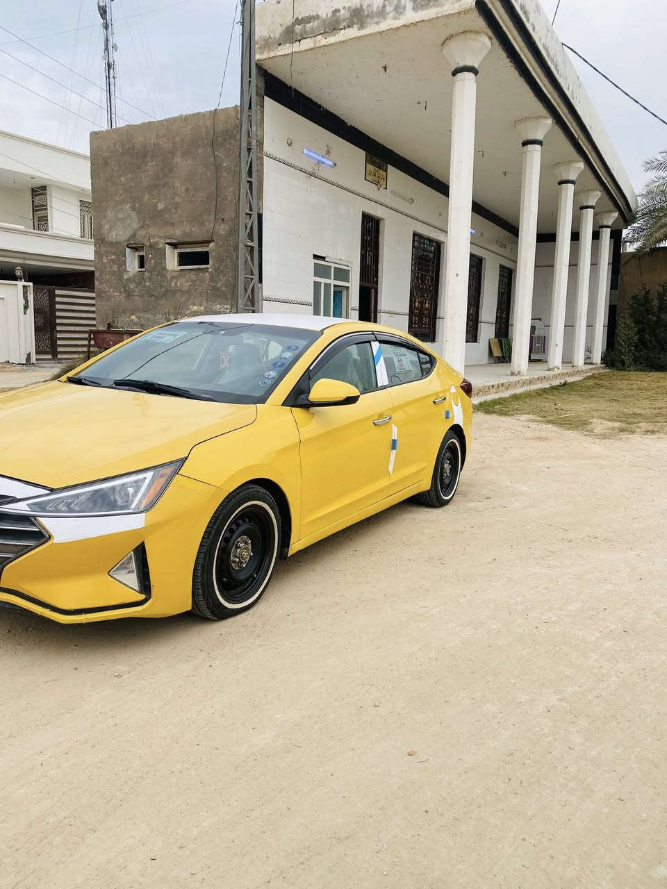 سلام عليكم
النترا 2019  امريكي حادث موضح بل منشور 

مكينه :2000 لا تبخير ولا تنقيص 

حدايه + تخم تاير + تبريد + (خير من الله )

رقم بغداد مشروع وطني 

السعر 120$ وبيه مجال بسيط 
    
رقم هاتف (***********)
