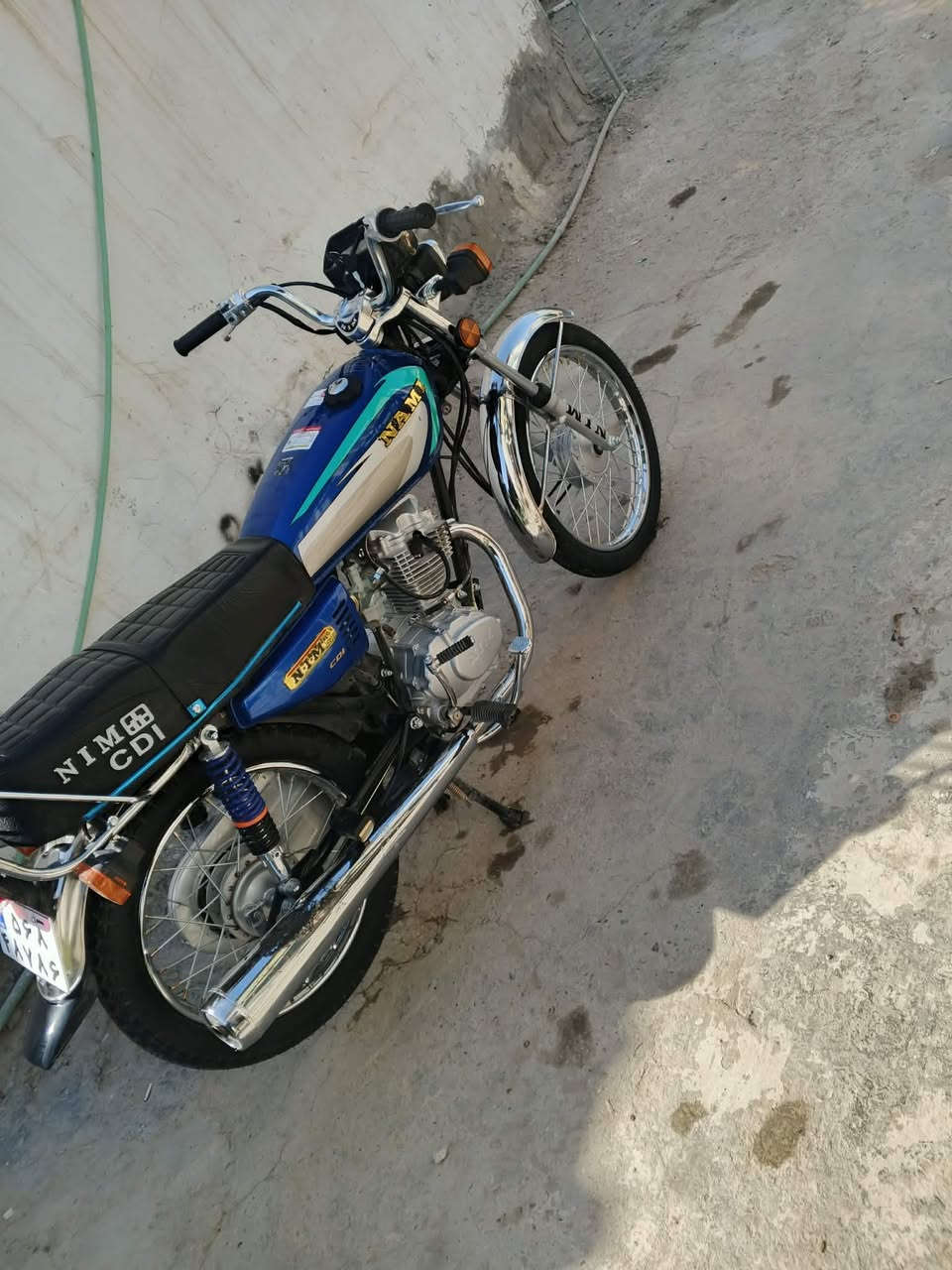 السلام عليكم حبايب نامه تقليد شلامجه أوراق زيتي دراجه جديده صارله ٢٢ يوم من طلعته مكاني حله سعر خاص او تصال ***********
