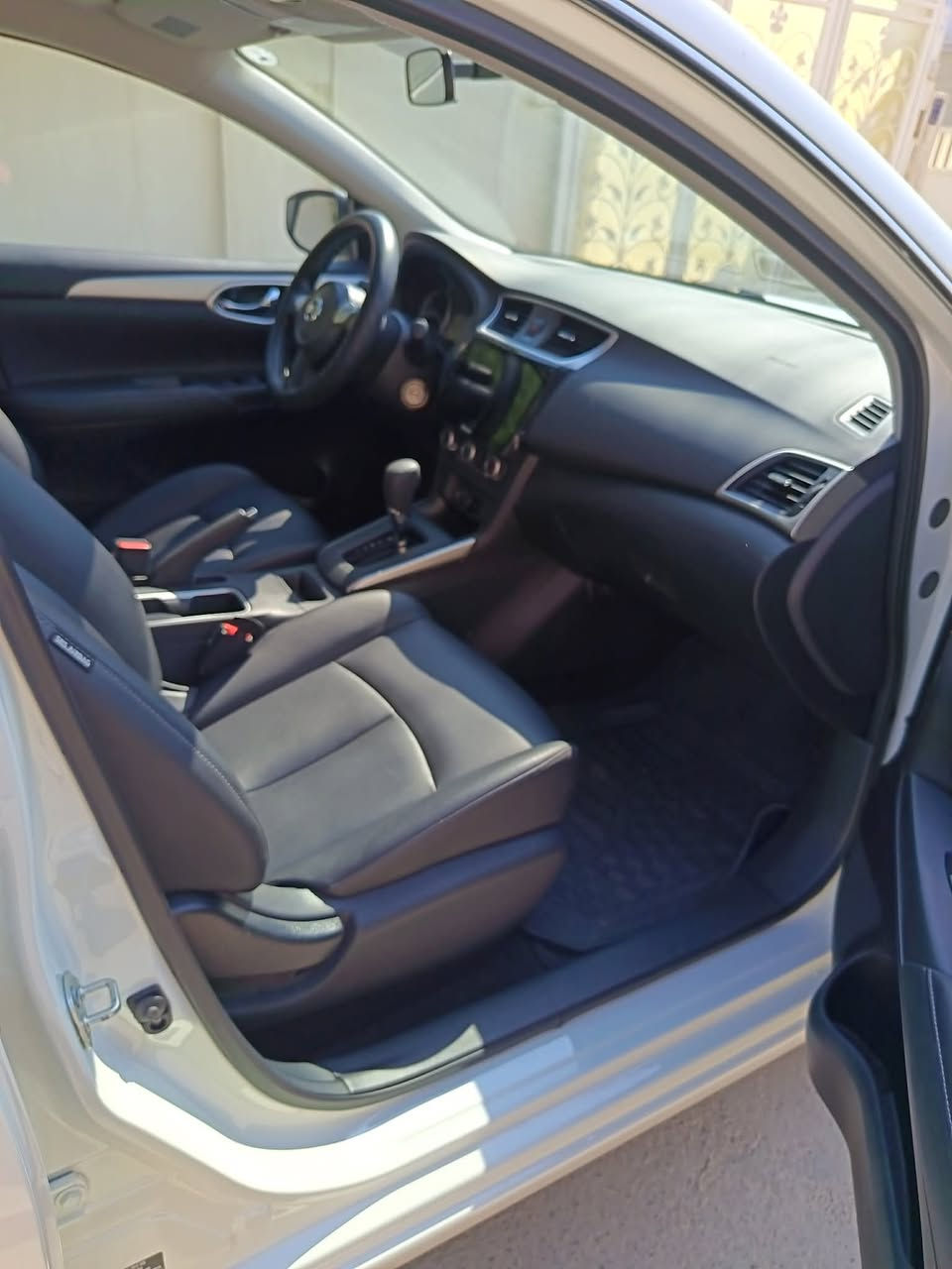 للبيع نيسان سينترا ( سيفلي ) موديل 2024 ماشية 13 الف فقط رقم اربيل باسمي ضمان شركة نيسان 3 سنوات داخل جلد اسود مكفولة مكاني موصل للتواصل على الخاص موصل, نينوى


**إذا كنت صاحب هذا الإعلان وتريد حذفه لأي سبب، رجاءا أرسل رسالة إلى الدعم الفني**