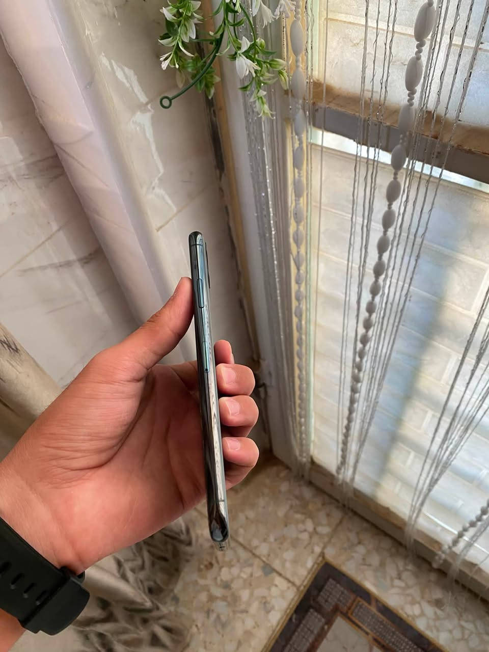 للبيع ايفون 11 برو ماكس ذاكره 256 بطاريه 72 جهاز وتر بلادي ما مبدل بي شي ونضافه فول شخط ما بي فقط بي فطر بل كلاسه الخارجيه تتبدل بل غدير جهاز فول وعل فحص والسعر 275 وبي مجال قليل حك جيه مو شراي اعبر المنشور ولا تراسل *********** اتصال
