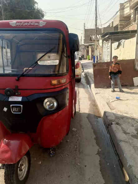 السلام عليكم للبيع تكتك باجاج 2018رقم وسنويه كربلاء مكينه خير من الله تأيرات جدد صدر جديد كلجات جدد كهربائياتها شغاله كلها نقصها جادر كشرها مثل مموضح بل صوره شرط التحويل مكاني بغداد الدوره ابو دشير رايدها ب4100وبيها مجال رقمي ***********
