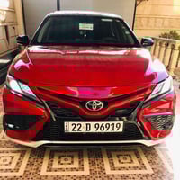 كامري xse فووول 2022   موديل ٢٢  رقم اربيل بأسمي مكانهه بغداد لون مارو...