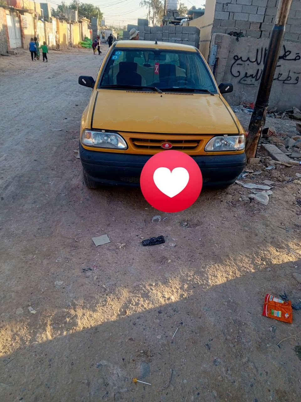 سايبة 2012 سيارة رقم انكليزي نضيفه مابيها اي نواقص  ب اسمي شرط التحويل ثاني يوم هزة جديدة مصفرة محرك ناعم نقصه بس التبريد ما اعرف سبب سعرها 29وبيها مجال كلش بسيط العنوان بغداد الرشاد ***********
