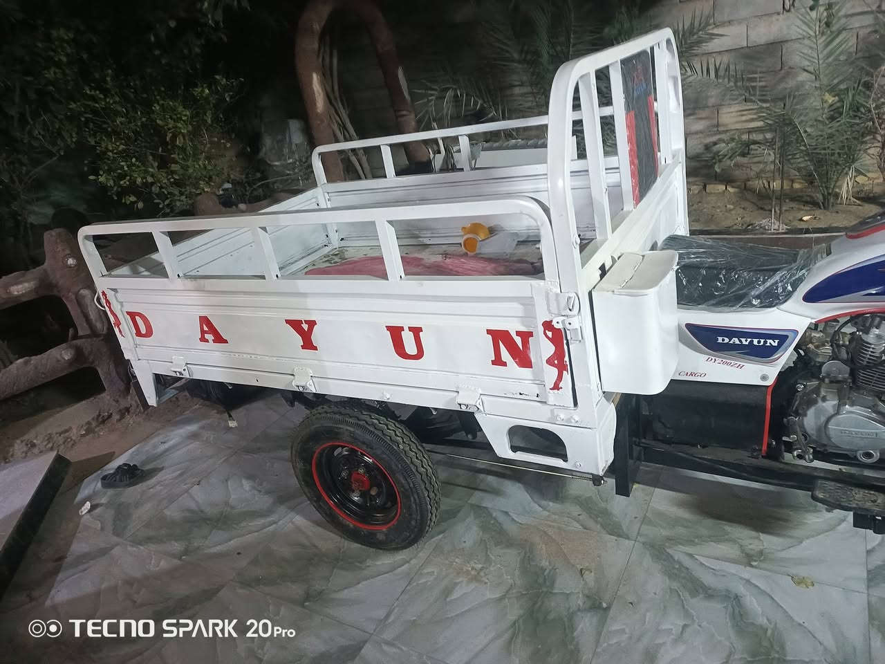 سلام عليكم شباب
ستوته للبيع موديل 15 أوراق كامله اصولي تعميره جديده كله جديد تواير  كله جديد مانقصه برغي محرك خير من الله اخرس 
مكاني ناصريه قضاء سيد دخيل 
سعر خاص
*********** واتساب
