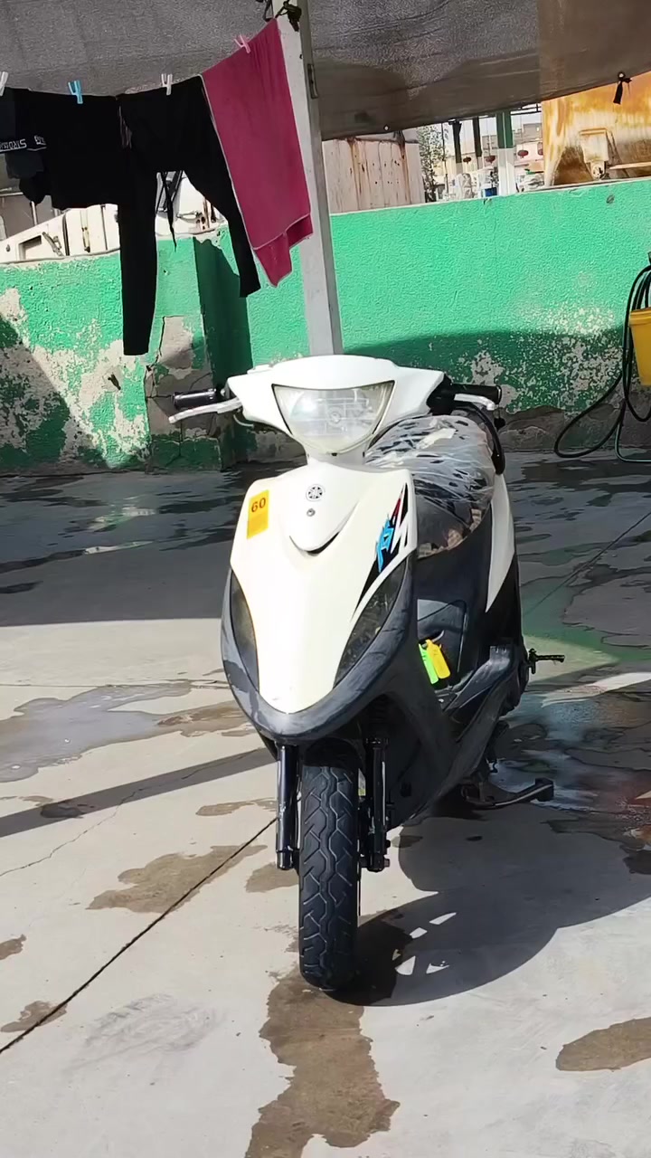 سلام عليكم شباب ماكس عدله دراجه رمبه ماصالي هواي من نزلتها سعرها 750
العلوان بصره ***********
