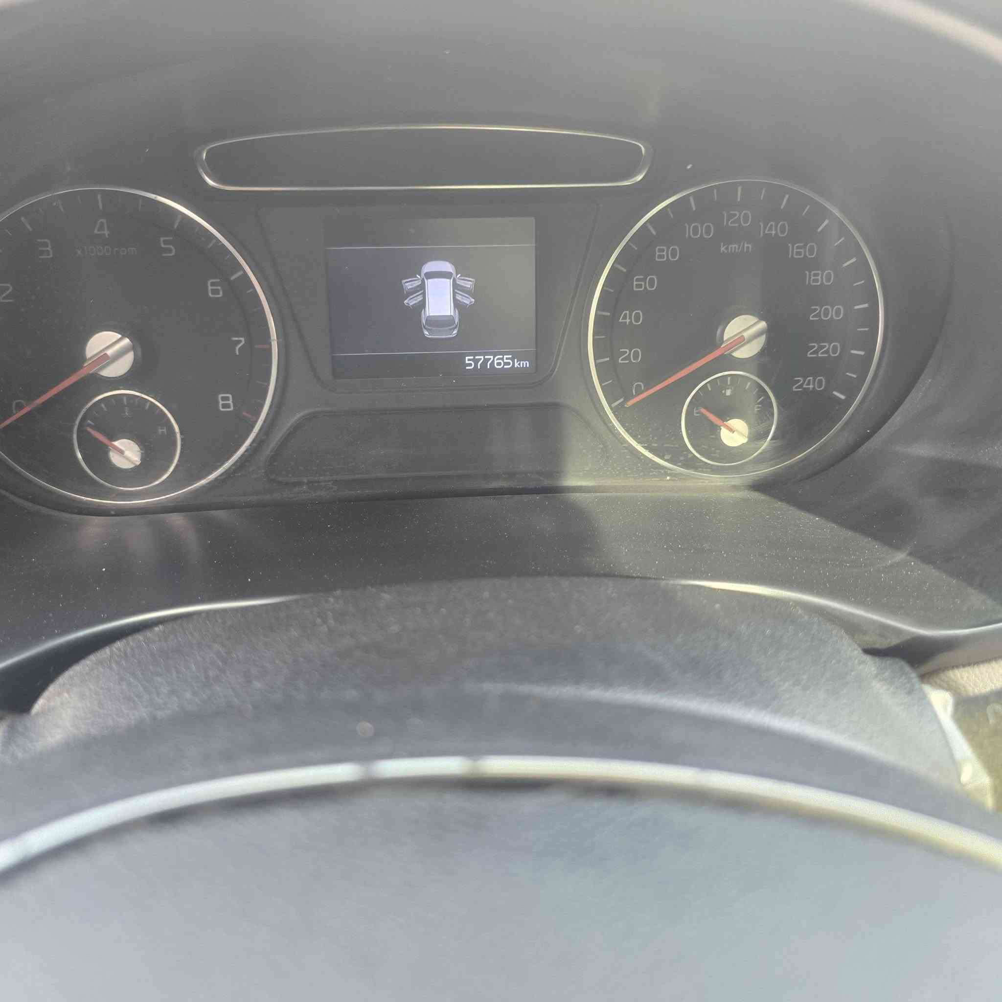 سورنتو البيع موديل ١٩ 
سونار بل منشور اخي
السعر ٢٢٥ 
مكاني ابو غريب 
تلفوني ***********
