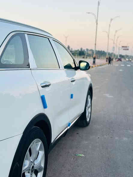 سورنتو 2017 خليجي باسمي
ماشيه 139km مكينه 6 سلندر سبعه راكب
كفاله من التنقيص والبخار
اشاير بالمري لايت لد ترحيب عن بعد جنطه كهربائية ثلاث قطع تبريد كشنات جلد بردات خلفيه كامره دوارة تخم تاير جديد وحداديه جديده
سونار حديث وواضح بالصور السيارة كلش جديده بيه طخات ونصبغت عندي 
السعر١٩٠ وبيه مجال للشراي
عنوان / واسط الحي
***********
‭٠٧٨٠ ٥٥٤ ٦٠٨٣‬
