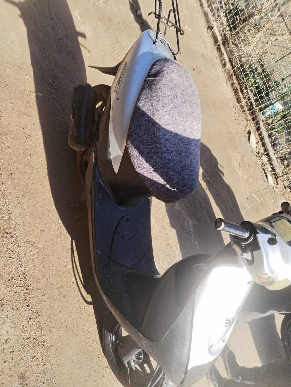 السلام عليكم ياماها مسطرة الدراجة نضيفة ما مفتوحة وكلش نضيفة كهربايات شغالة سلف شغالة السعر 250 وبيها مجال المكان ابو الخصيب ***********
