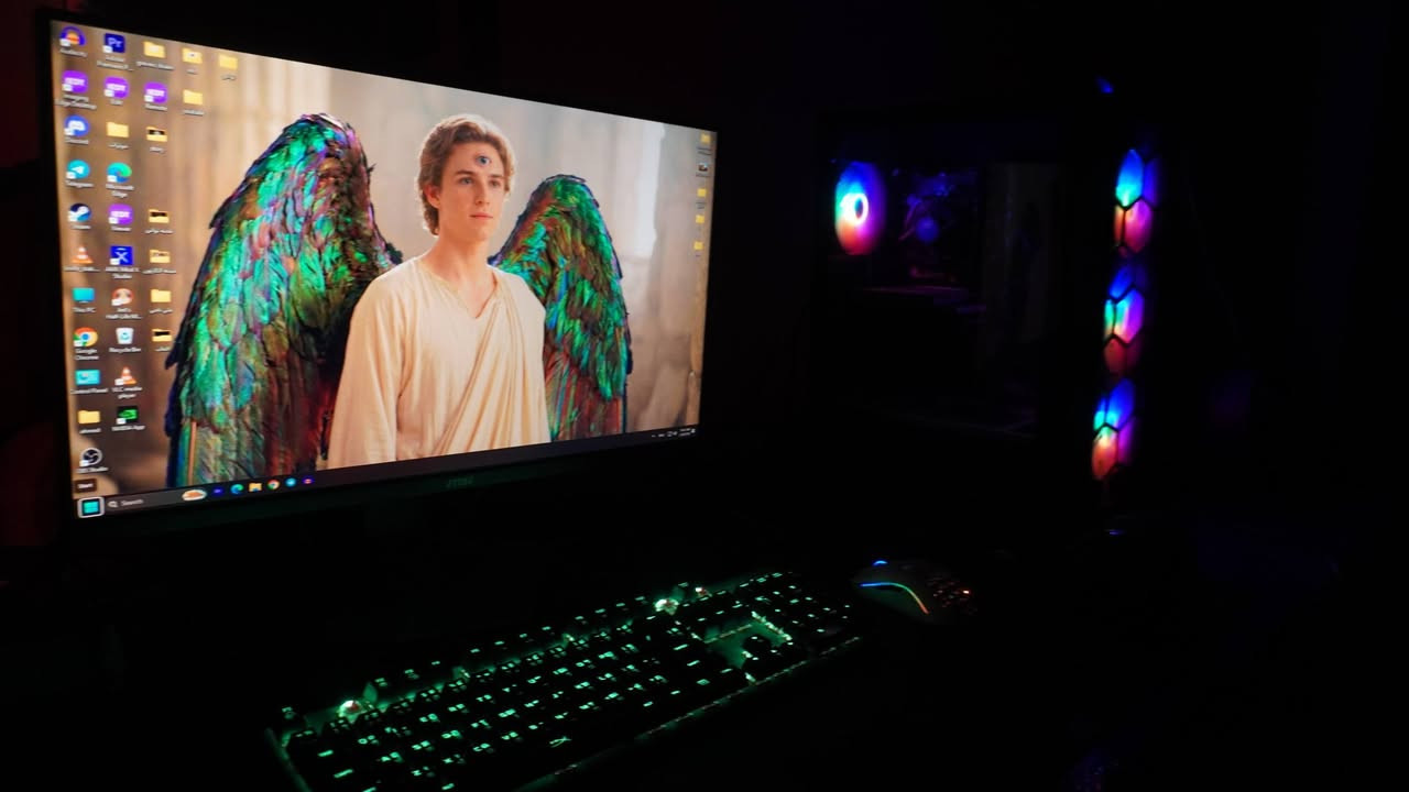 عندي حاسبه جاهزه للبيع                                  i5 9400f
Ram 16 2666 
Mother  msi b365m _vh
M.2 ssd bulet 
Gpu 1650 4 g 
كيس بي فانات والتهويه وجام كلش حلو لونه لون اسود  
كيبورد هايبر اكس 
سماعه e900 قويه  تدعم 7.1 محيطيه 
وشاشه ips msi 1080 27 300hz

ووياه يوبي اس 1500 va  فانتوم بطاريات جديده 

سعره 550 ويه كل الغراض شلع مكاني بغداد  ***********
