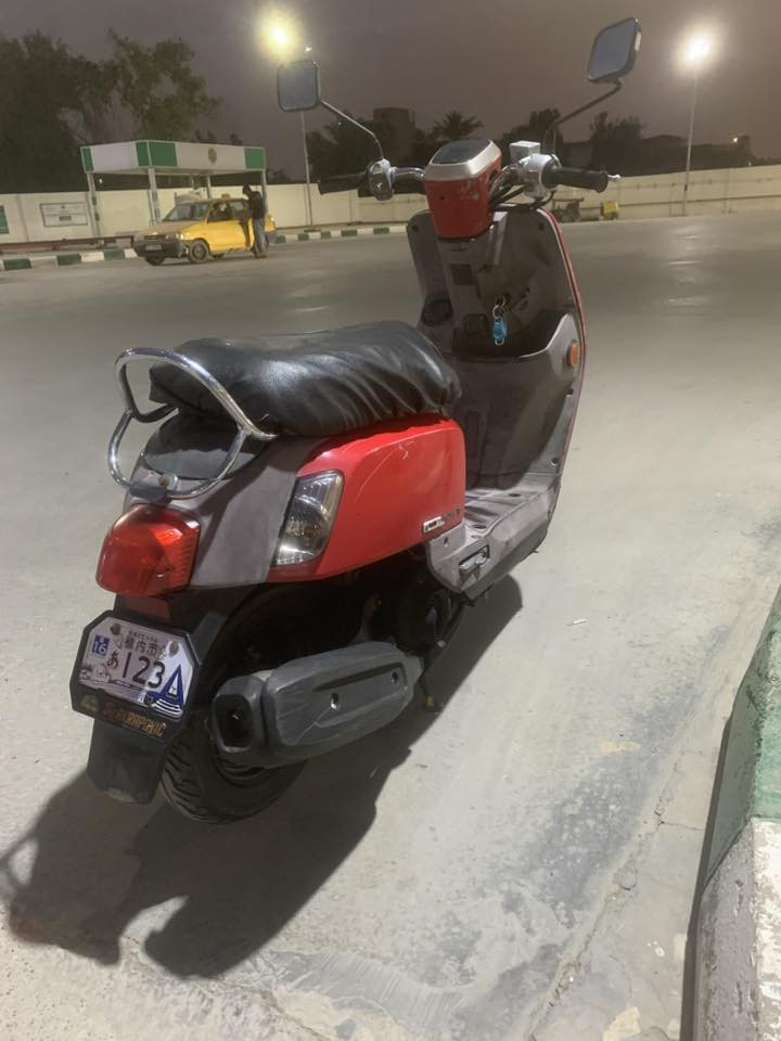 بوليسي مسطره نوزل للبيع مكفوله من كلشي عنوان كرادة.   ***********
