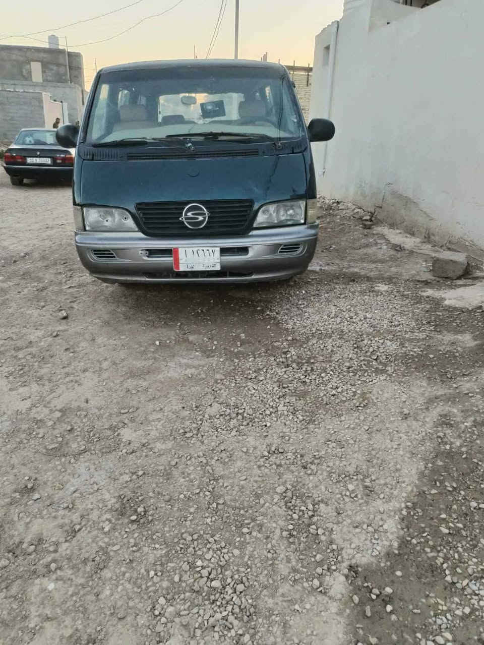السلام عليكم ستانه للبيع مكينه جديده حداديه جديده نظيف كهرباء شغاله   مكان السياره القاسم استفسار عن الرقم ***********
