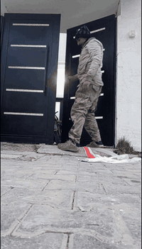 السلام عليكم معمل حداده بركات ام البنين الابواب والشبابيك كافه انواع العمل اسعار مناسبه الارقام بيهن واتساب حسب الطلب مكان كربلاء عدنان توصيل طوريج نجف الحله ***********/***********
