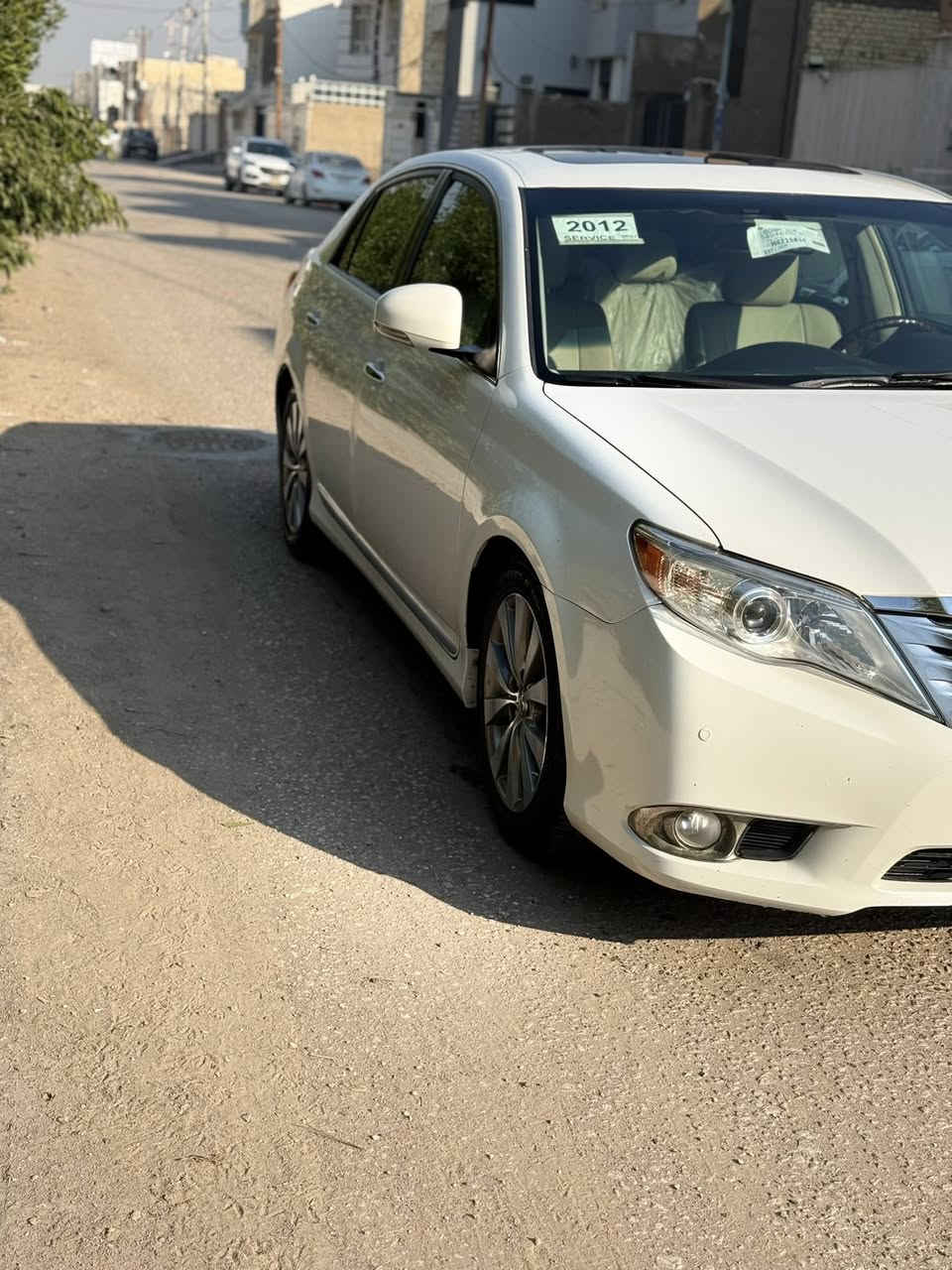 سلام عليكم افلون 2012 رقم سليمانيه انكليزي فول مواصفات مكفوله من صبغ وتبديل بيه فقط بارد 4مكانات ماشيه 190 الف حقيقي حداديه 80‎%‎ مكان بصره *********** سعر 220 بيه مجال
