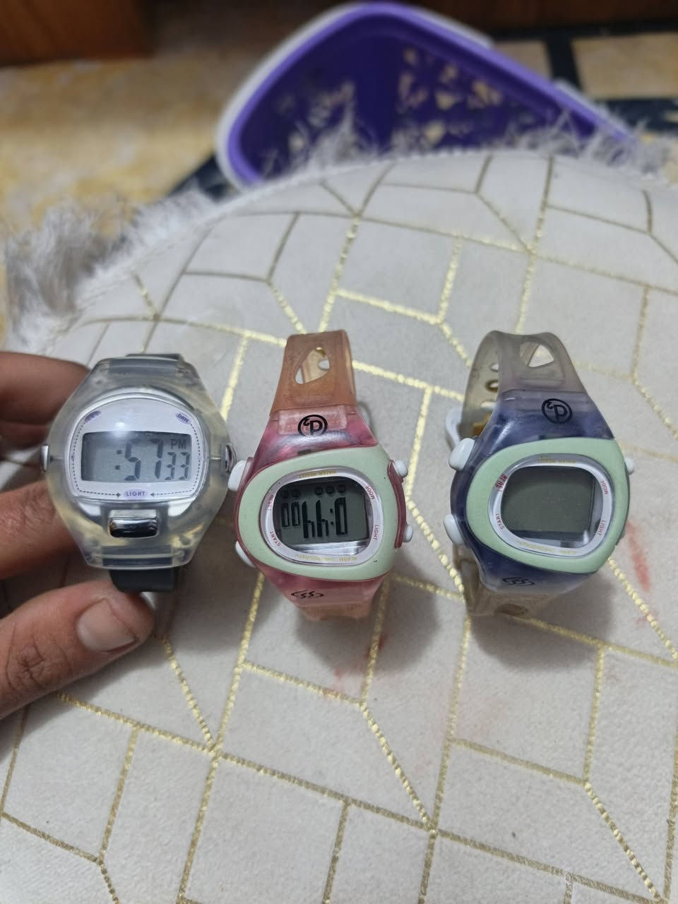 ساعات اكتروني قطعتين 13 وميل قطعه ع 9 ساعات كله شغاله ونضيفه


**إذا كنت صاحب هذا الإعلان وتريد حذفه لأي سبب، رجاءا أرسل رسالة إلى الدعم الفني**