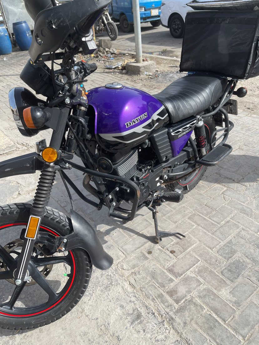 سلام عليكم دراجه دايوان جبلي ماشيه 16 الف حقيقي موديل 2023 مكفوله مشتغل بيه شهر و مطعم مو شركه يعني الدراجه مامتعبه سعره 2750 وبيه مجال حك الجيه ورقم بغداد تحويل ثاني يوم اتصال ع رقم ***********
