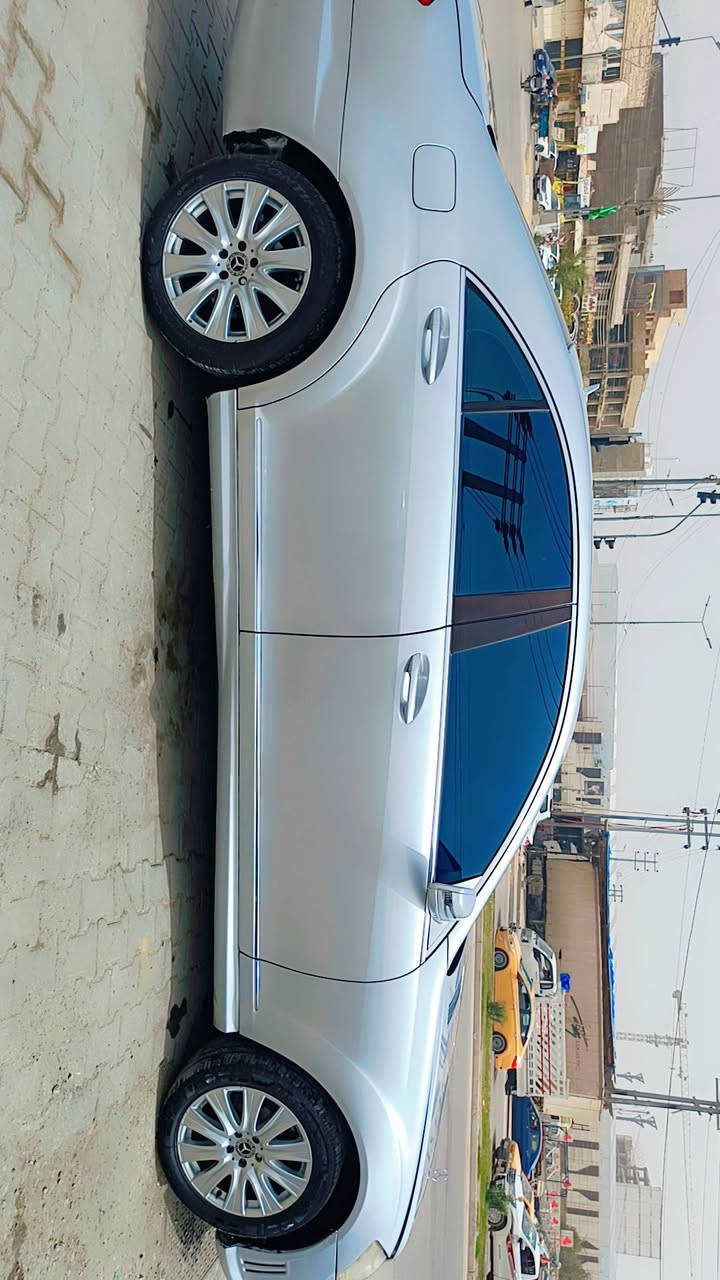مساء الورد. مارسيدسs 350 موديل 2005 وارد ياباني محدث 2013 بيها جاملغ امامي صبغ
 ***********
