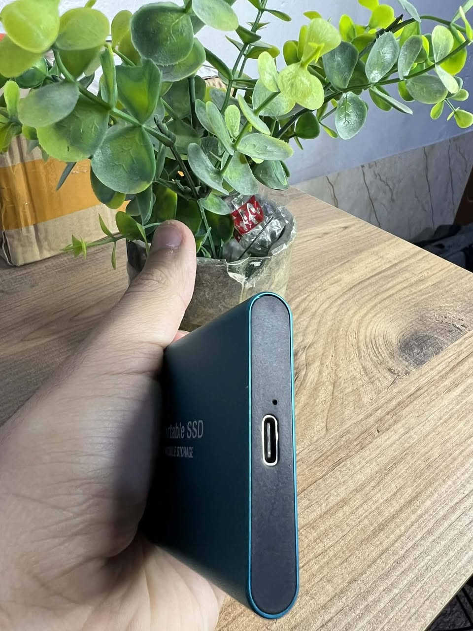 السلام عليكم شباب هاردات SSDM.21TB عدد 3كلهن اصلايات وع الفحص ثنين جدد بالكارتون بس مفحوص وواحد مستخدم شهر تفريبا وعند SSDخارجي 30TBهم جديد لوك  ابيعهن شلع وشرط الشغل اعلة سعر ابيع قيم بما يرضي الله لتكسر بحلال العالم اسف ع الاطالة هذه رقمي ***********
