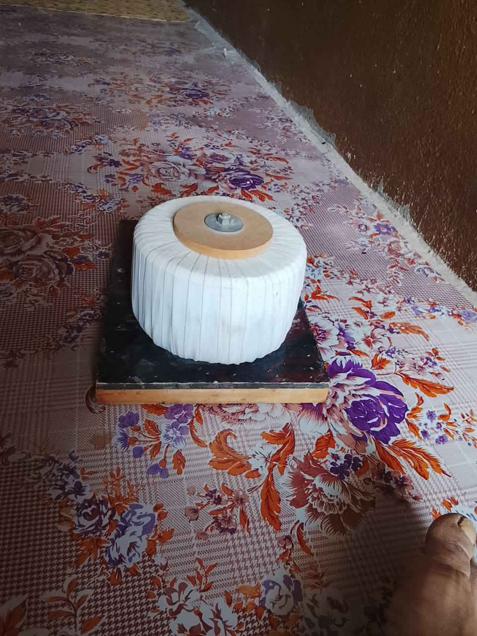 مكلف بالنشر هذا رقم راعيه ‏‪***********‬‏ 
رافعه كهربائيه جديدة سعره 65 ألف مكانه خور الزبير
