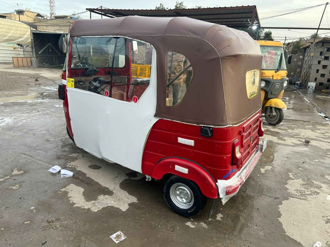 السلام عليكم.   تكتك 18 شهر11داخلة ب19 
رقم وسنوية بسمي تحويل ثاني يوم  كهربائيات كلهه جديد تخم تاير جديد كماليتة كلهة جديدة التكتك حلوة ونضيفة كبل الشارع مكينه مال 20 مكفوله لاتنقيص ولاتبخير 
مصبوغة صبغ عام لجمالية السعر 4/900بيهه مجال 
مكان بغداد الشعله
الاتصال بالرقم ***********
