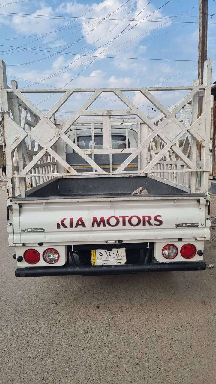 سلام عليكم كيه حمل لبيع موديل 2020 ماشيه 125الف سياره سوناره مرفك المنشر عده هاذه ربع الباب السياره اسبيراته ما نازله شواصي كفاله مكينه خير من الله سياره رقم انكليزي بغداد كامل سنوه ل2027 العنوان بغداد الشعله السعر 130 وبيه مجال لطيبين الرقم لستفسار *********** \***********
