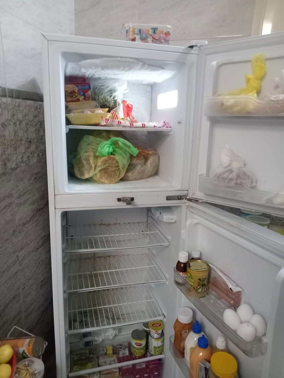 للبيع ثلاجة ١٢ قدم شغاله ومداخله تصليح سعرها 150 مكانها بغداد الشعب سريدات


**إذا كنت صاحب هذا الإعلان وتريد حذفه لأي سبب، رجاءا أرسل رسالة إلى الدعم الفني**